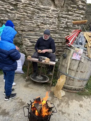 toepfern-wie-im-mittelalter