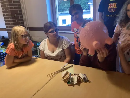 leeren-des-Sparschweinchen